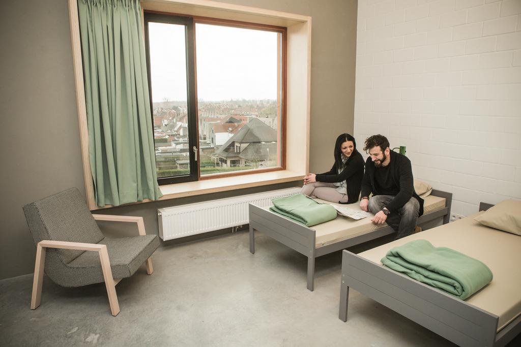Hostel Groeninghe Kortrijk Rom bilde